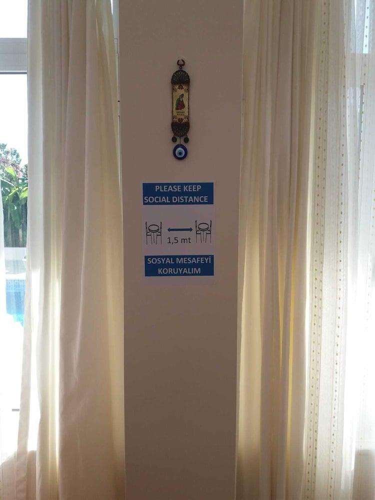 Unver Hotel Μαρμαρίς Εξωτερικό φωτογραφία