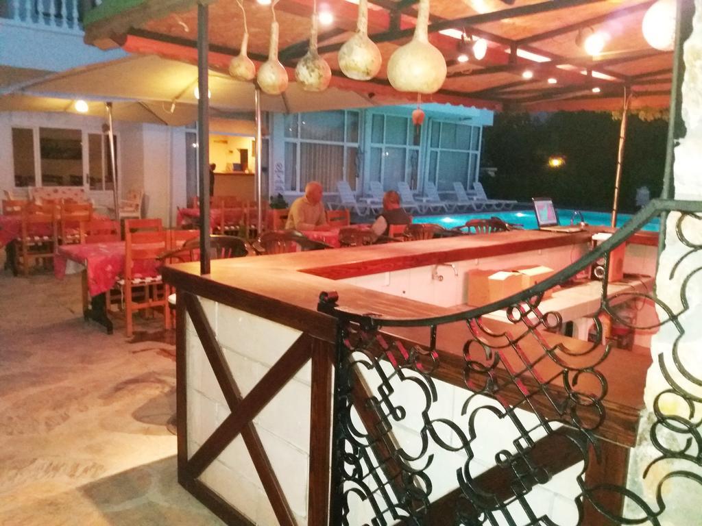 Unver Hotel Μαρμαρίς Εξωτερικό φωτογραφία