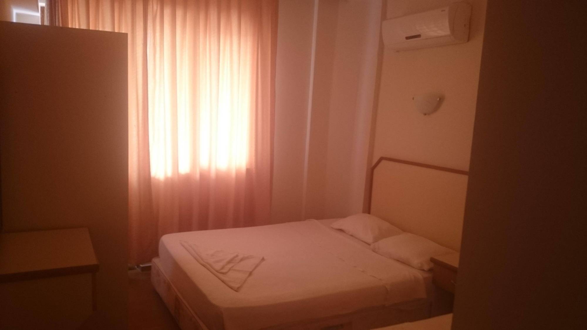 Unver Hotel Μαρμαρίς Εξωτερικό φωτογραφία
