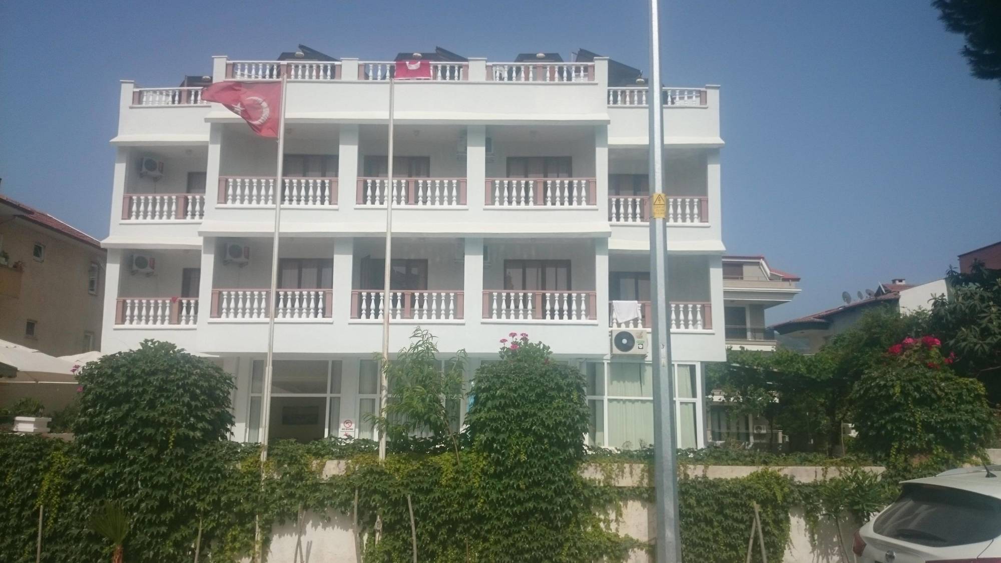 Unver Hotel Μαρμαρίς Εξωτερικό φωτογραφία