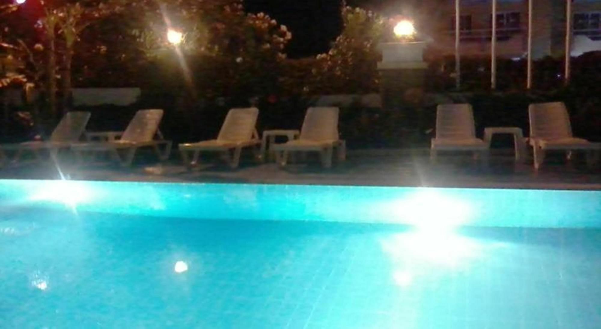 Unver Hotel Μαρμαρίς Εξωτερικό φωτογραφία