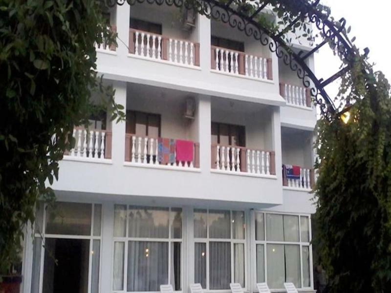 Unver Hotel Μαρμαρίς Εξωτερικό φωτογραφία